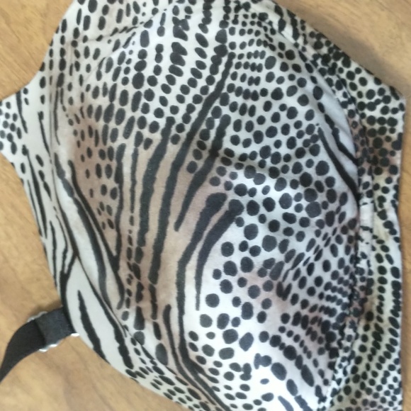 🤩 Bundle 3 For $15 🤩 Victoria's Secret Biofit Bra Size 38c - Picture 4 of 7